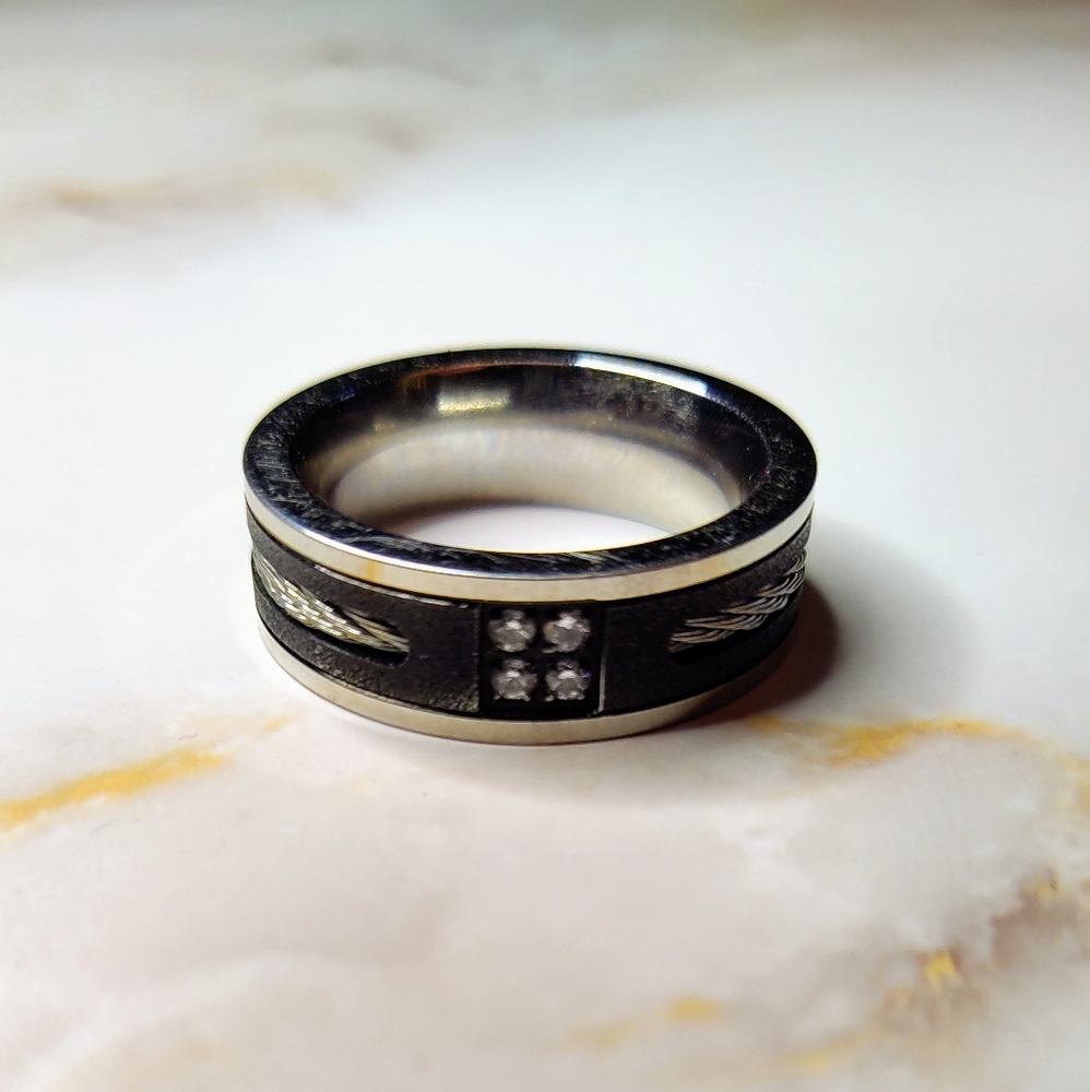 Men's Wedding Band